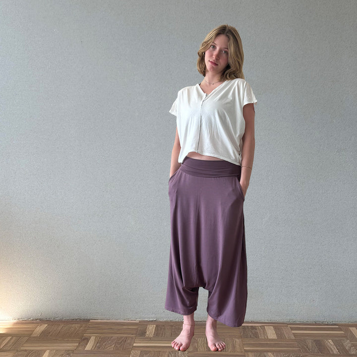 Yoga Crop Top 'Andrea' - luftig und frech! / vervola GmbH