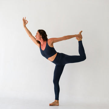 Yoga Bustier - 'Iris' - sportlich und komfortabel / vervola GmbH