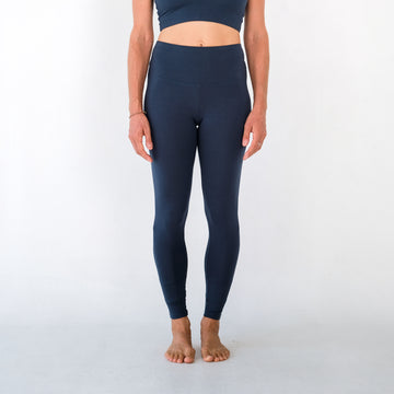 Yoga Leggings 'Orlo', samtweich und luftig leicht / vervola GmbH