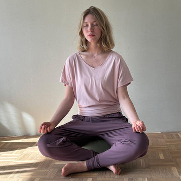 Yoga T-Shirt 'Anna' - Kein Rutschen, nur Flirten / vervola GmbH