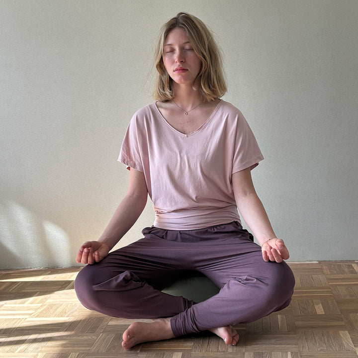 Yoga T-Shirt 'Anna' - Kein Rutschen, nur Flirten / vervola GmbH